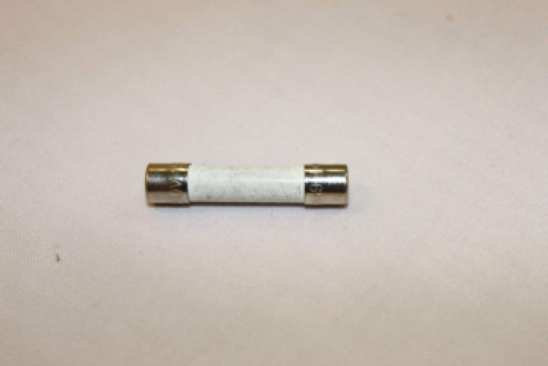 FUSIBLE 15 A 230 V 31.5 X 6.45 M/M POUR MICRO ONDES SAMSUNG - 3601001197