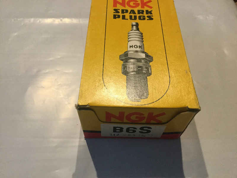 Bougie d'allumage NGK B6S / 3510