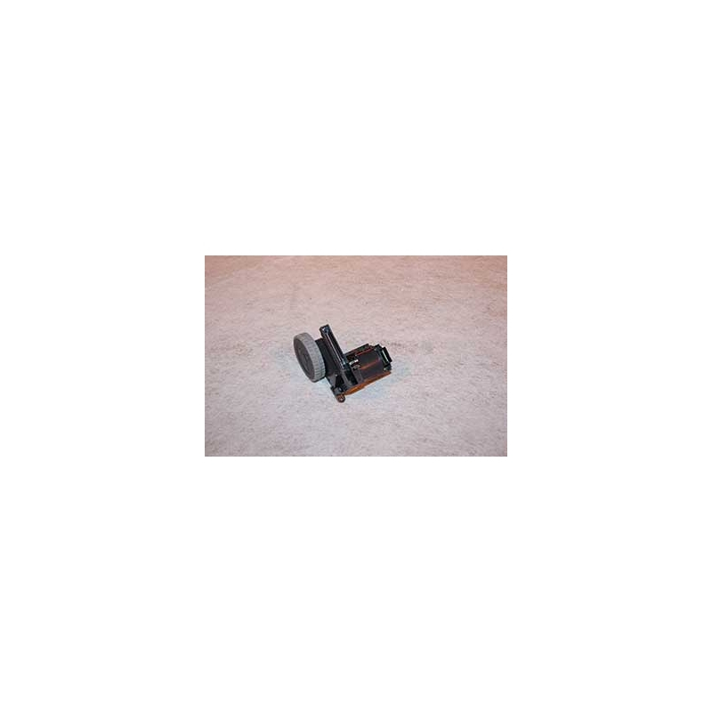 ROUE MOTRICE DROITE ASPIRATEUR 49024024